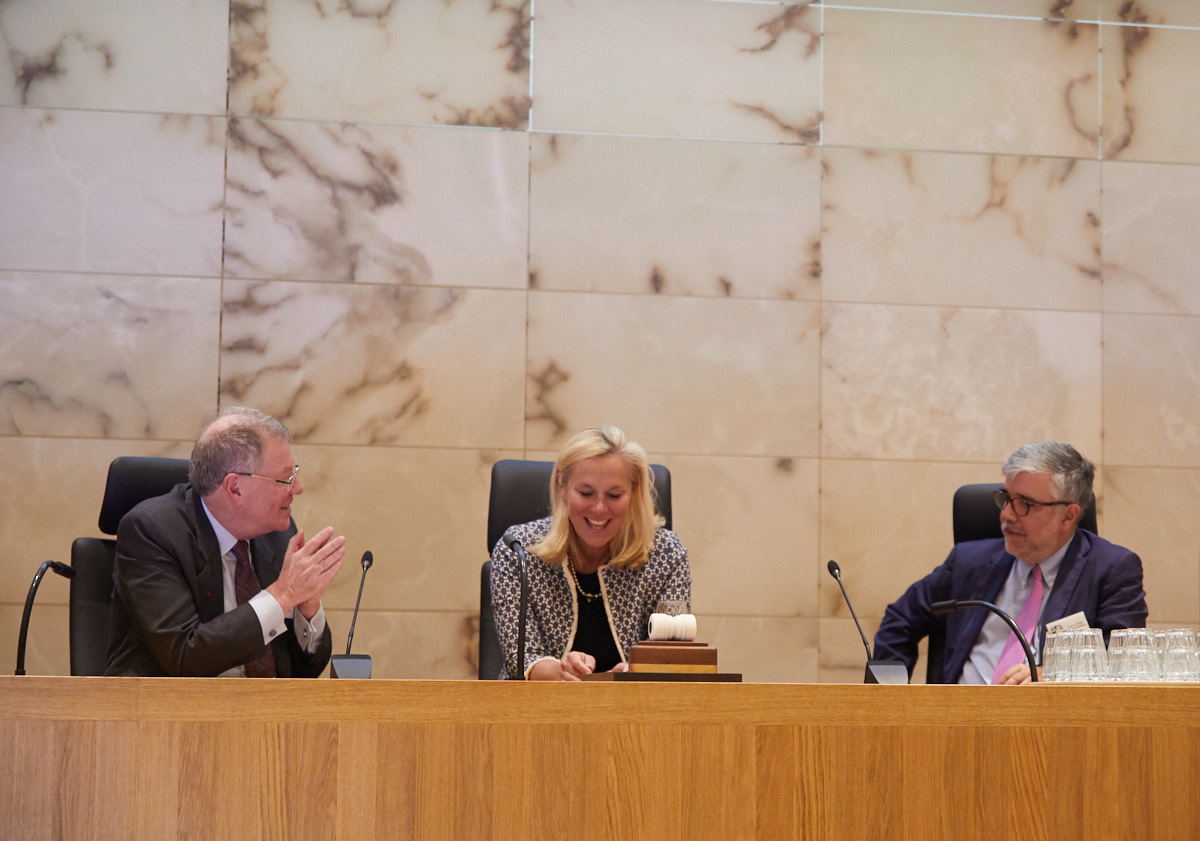 Afbeelding UPEACE The Hague event brings together students with Dutch minister Kaag